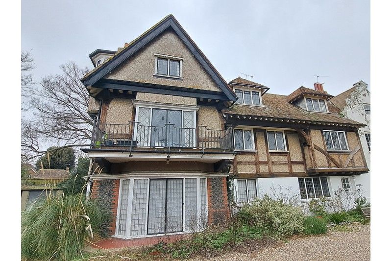 2 bed for sale in Lanthorne Road, Broadstairs CT10, £275,000 Zoopla