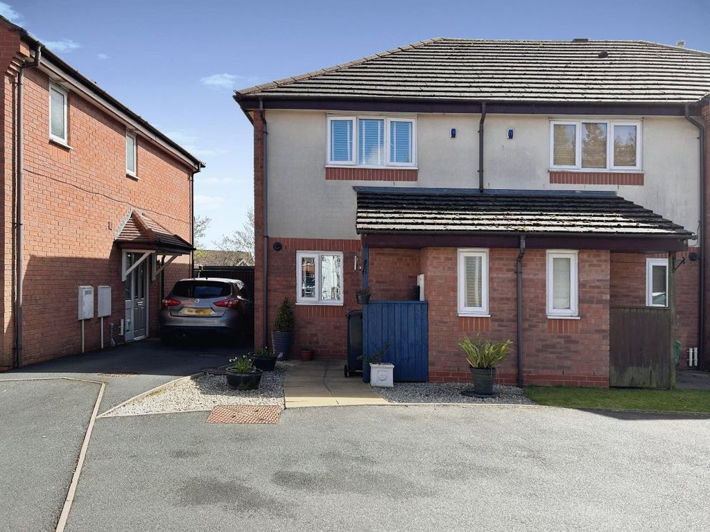 2 bed end terrace house to rent in Ripley Grove, Dudley DY1 Zoopla