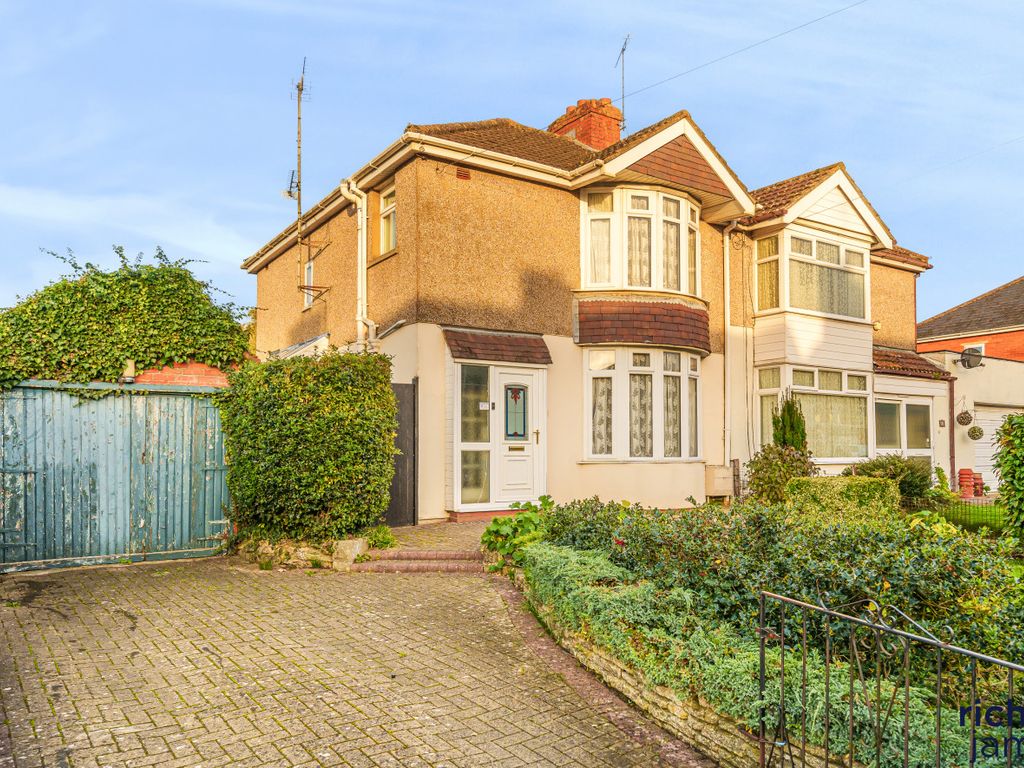 3 bed semidetached house for sale in Dores Road, Upper Stratton, Swindon SN2, £260,000 Zoopla