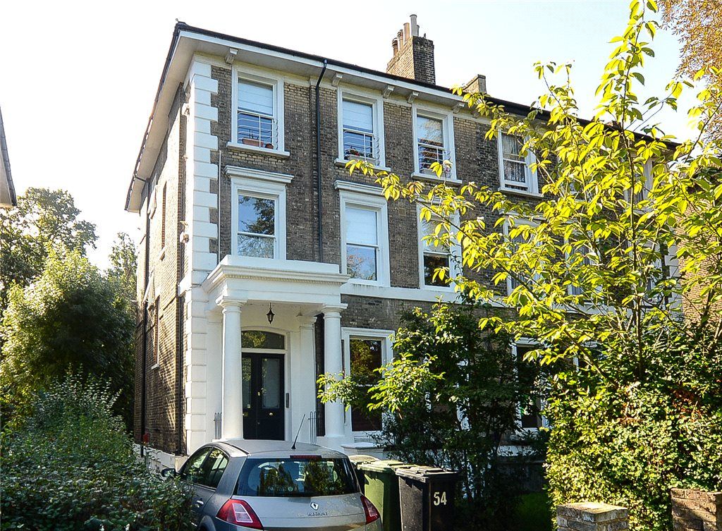 2 bed flat to rent in Thicket Road, Penge, London SE20 Zoopla