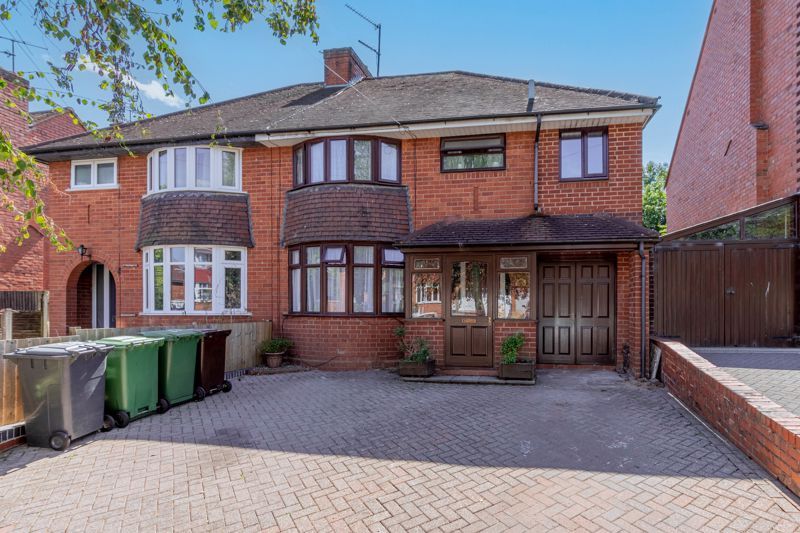 4 bed semidetached house for sale in Oakenshaw Road, Redditch B98 Zoopla