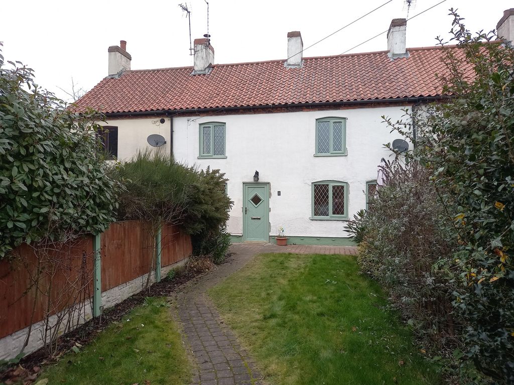 3 bed terraced house to rent in Ferry Lane, North Muskham, Newark NG23