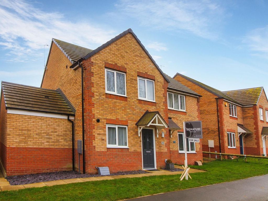 3 bed semidetached house for sale in Albatross Way, Windmill Park, Ashington NE63, £235,000