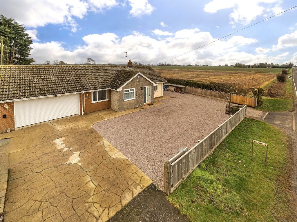3 bed detached bungalow for sale in Dogdyke Road, New York, Lincoln LN4