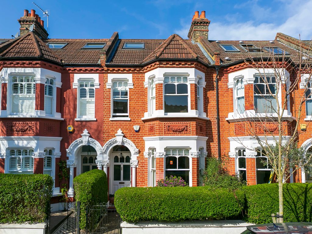 4 bed property for sale in St. Albans Avenue, London W4 Zoopla