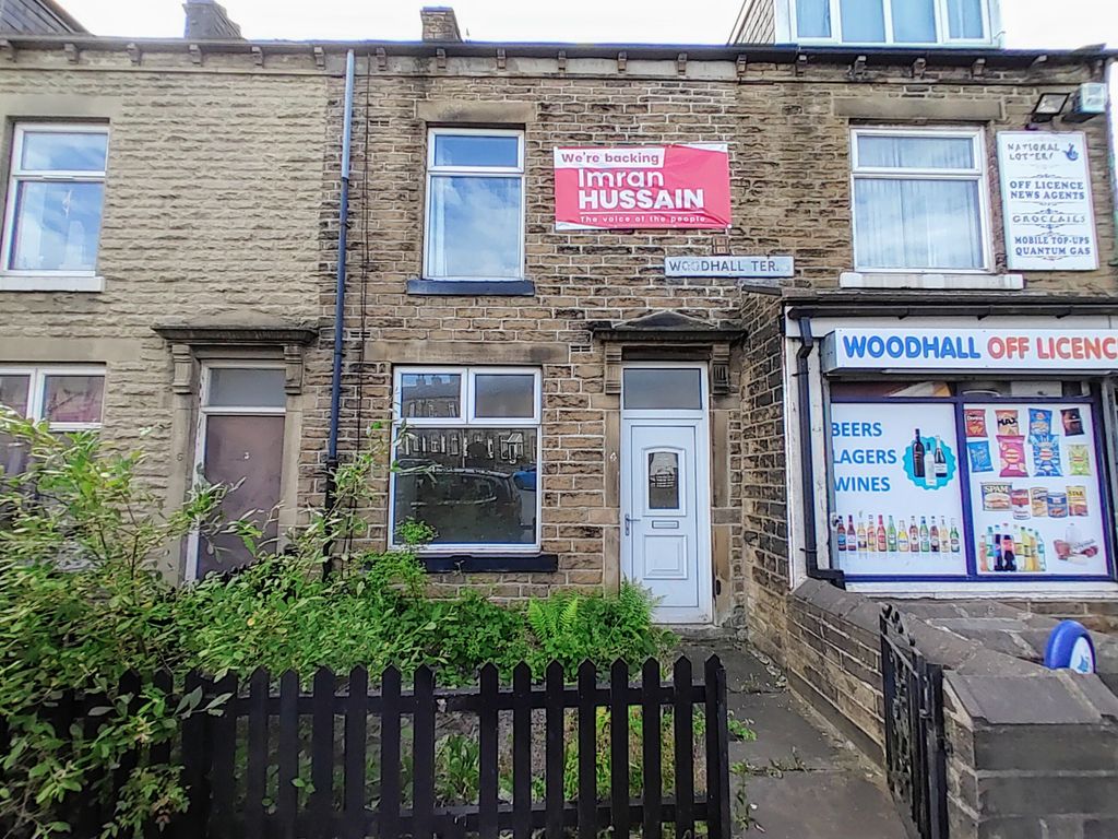 3 bed terraced house for sale in Woodhall Terrace, Bradford BD3, £