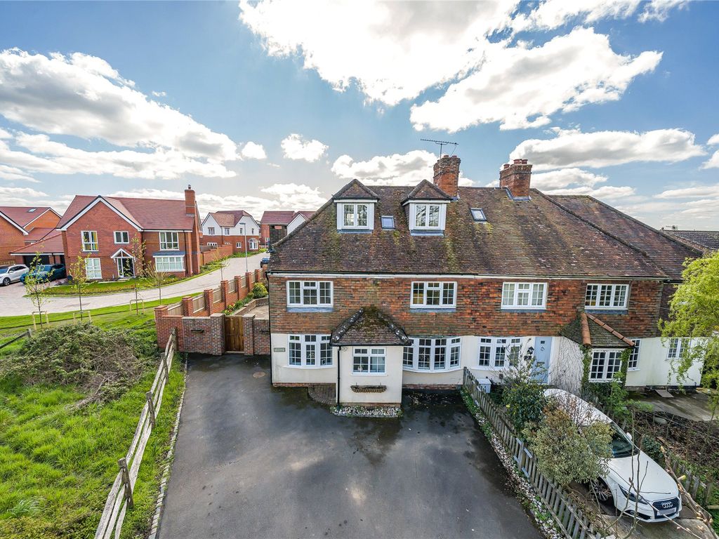 5 bed semidetached house for sale in Guildford, Surrey GU3 Zoopla