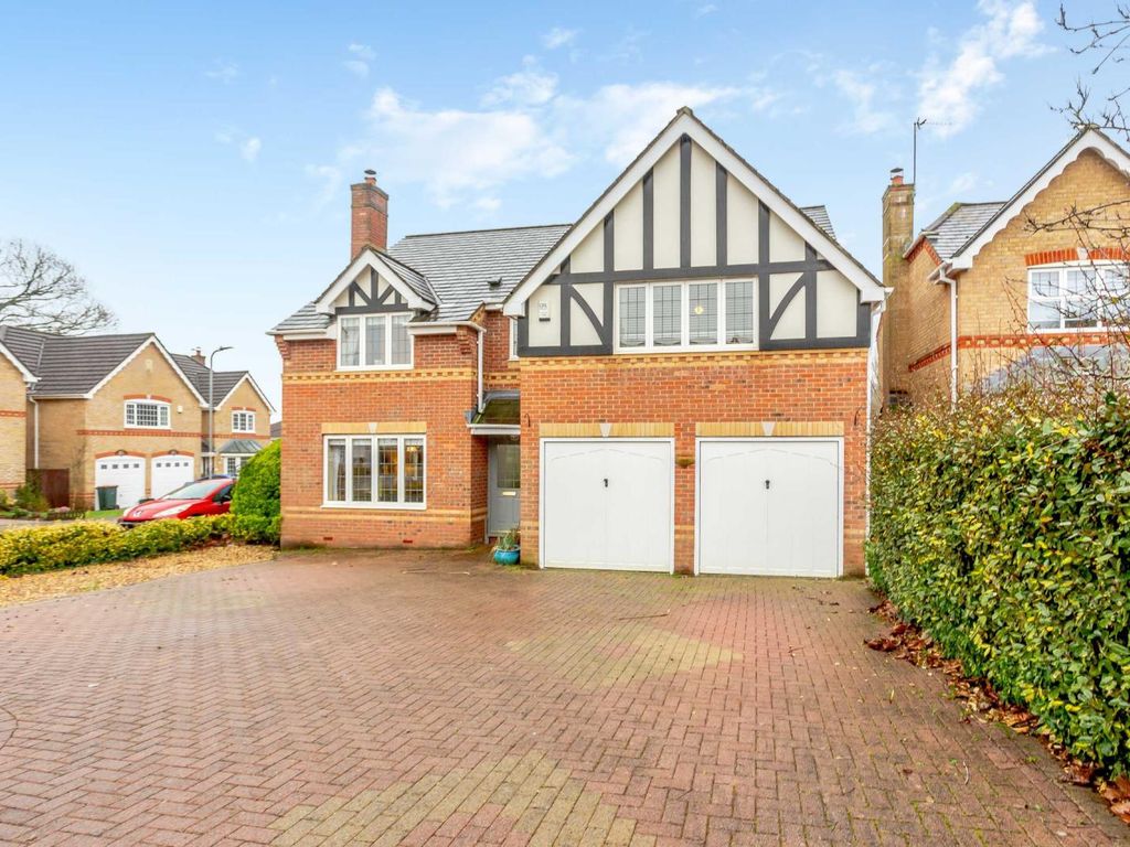 5 bed detached house for sale in Priory Drive, Langstone, Newport NP18