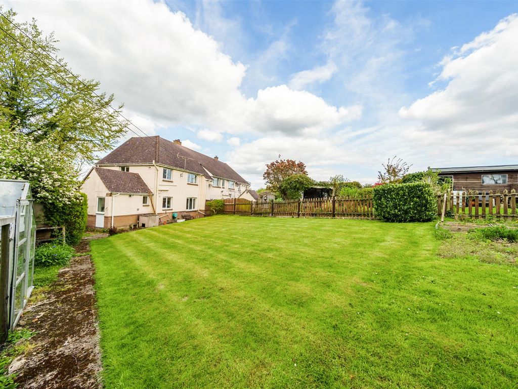 3 bed end terrace house for sale in Bladen Valley, Briantspuddle
