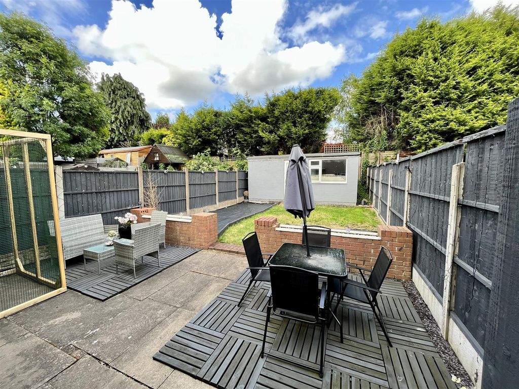 3 bed terraced house for sale in Exeter Road, Dudley, 9 DY2 Zoopla