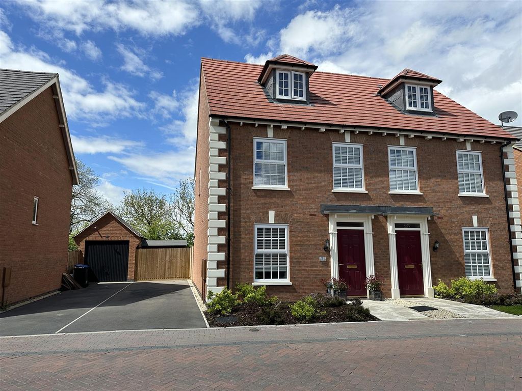 3 bed semidetached house for sale in Chandler Drive, Gilmorton