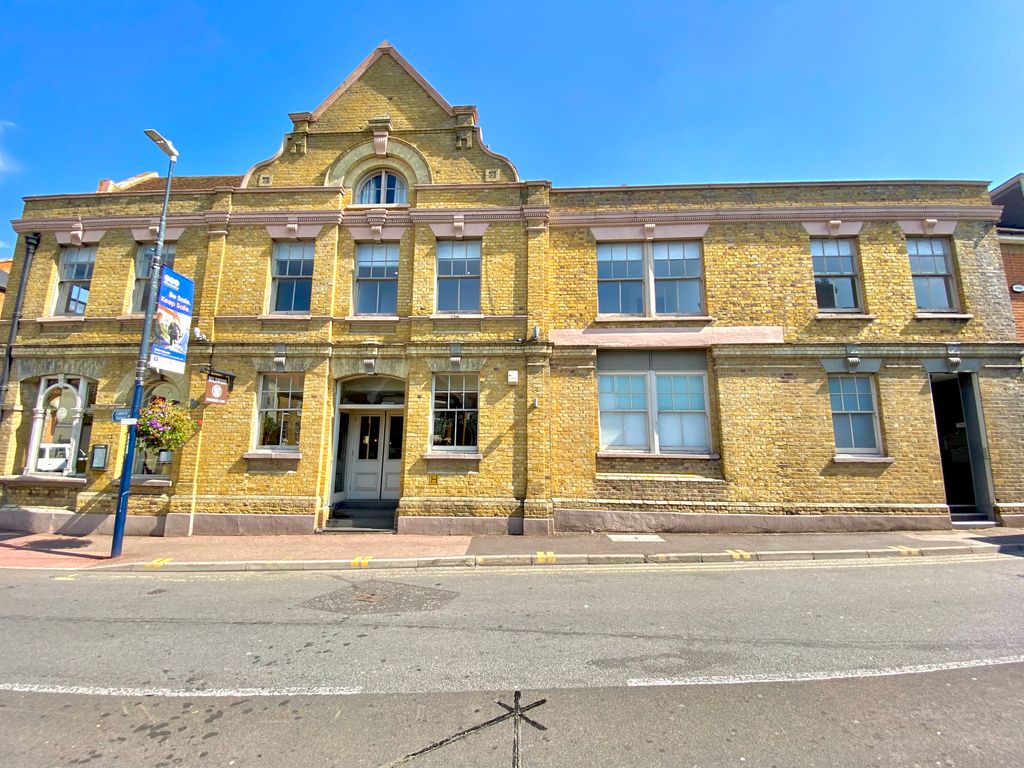 1 bed flat to rent in Pudding Lane, Maidstone ME14, £900 pcm Zoopla