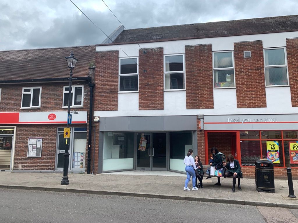 62 High Street, Rickmansworth, Middlesex WD3  