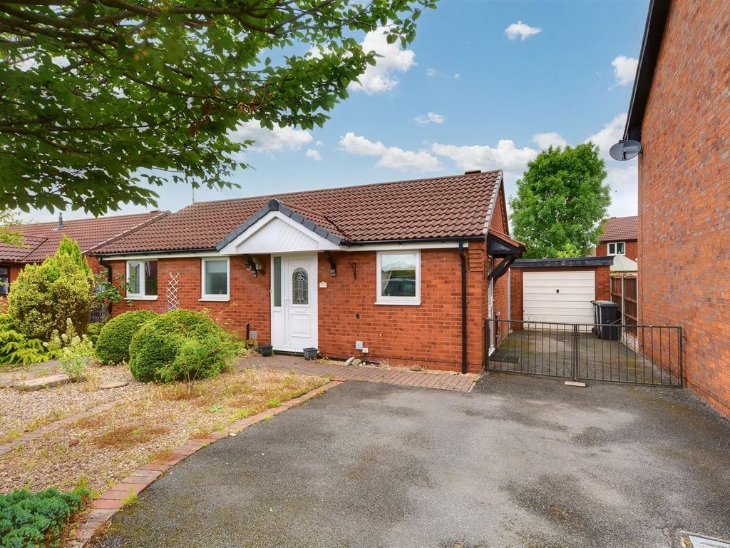 2 bed detached bungalow for sale in Kingsmead Avenue, Trowell