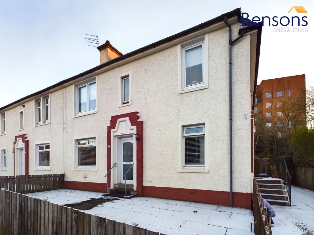 2 bed flat to rent in West Mains Road, East Kilbride, South Lanarkshire