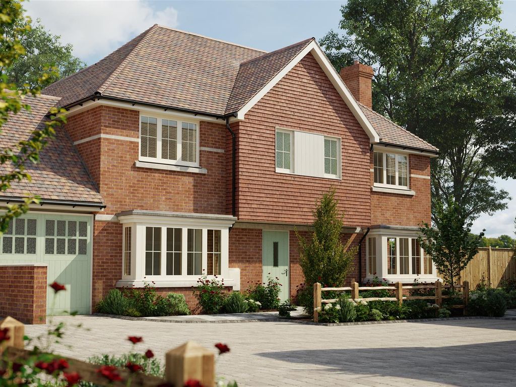 New home, 4 bed detached house for sale in Highfield, Moatenden