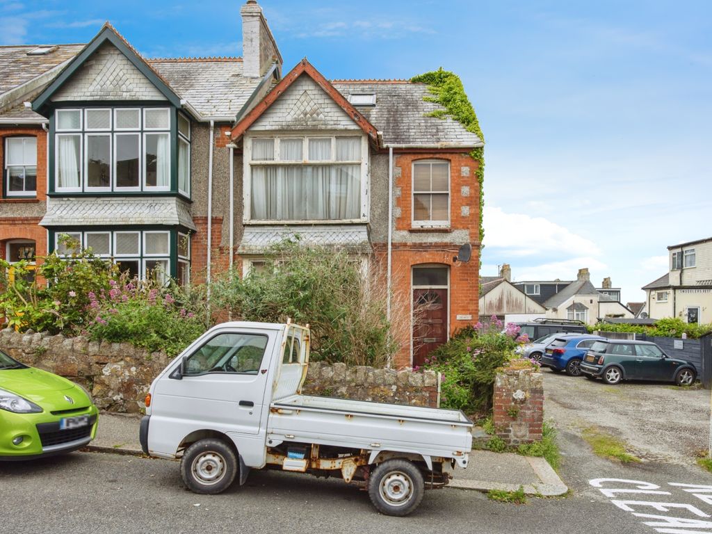 3 bed end terrace house for sale in Michell Avenue, Newquay, Cornwall