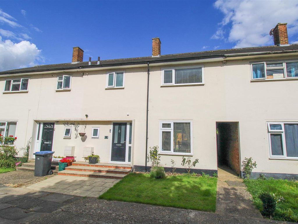 3 bed terraced house for sale in Mark Hall Moors, Harlow CM20, £390,000