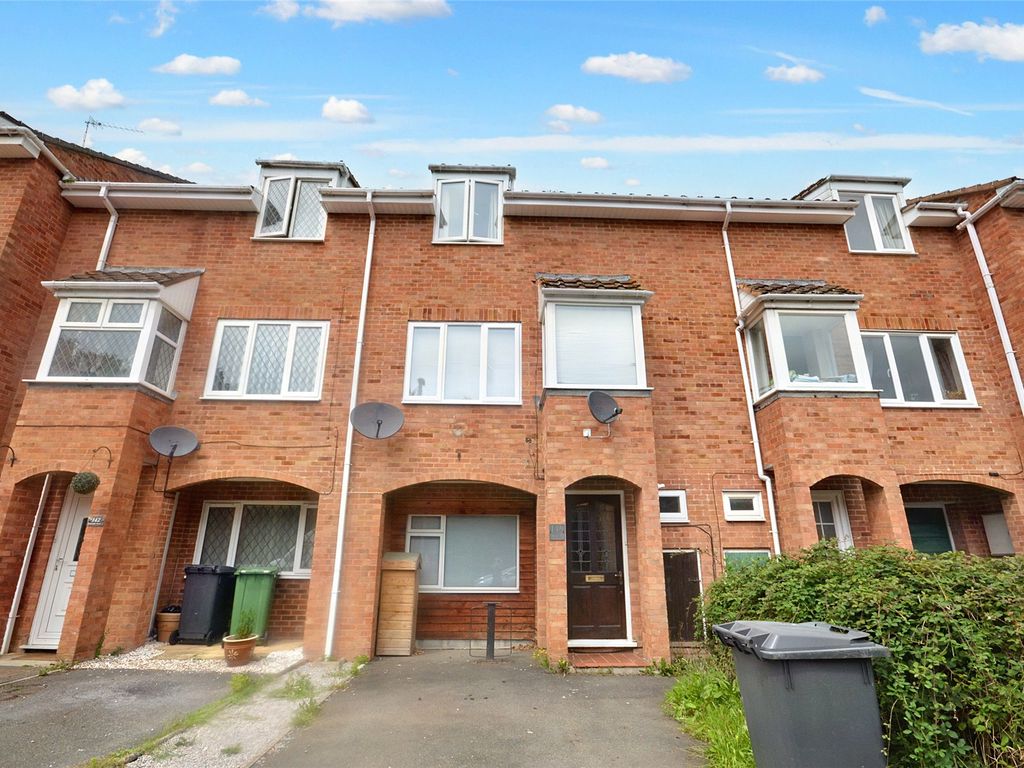 3 bed terraced house for sale in Gloucester Road, Exwick, Exeter, Devon