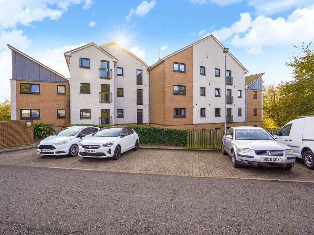 2 bed flat for sale in Cumlodden Drive, Maryhill G20, £89,950 Zoopla