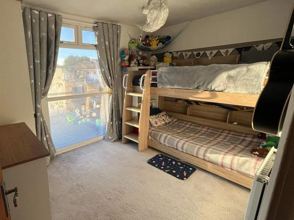 Property for sale in Malpas Close, Bransholme, Hull HU7, £115,000 Zoopla