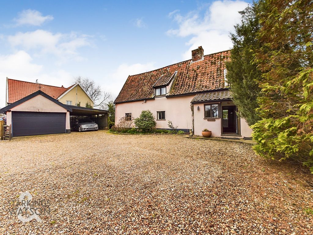 5 bed detached house for sale in Hall Road, Thorndon, Eye IP23 Zoopla
