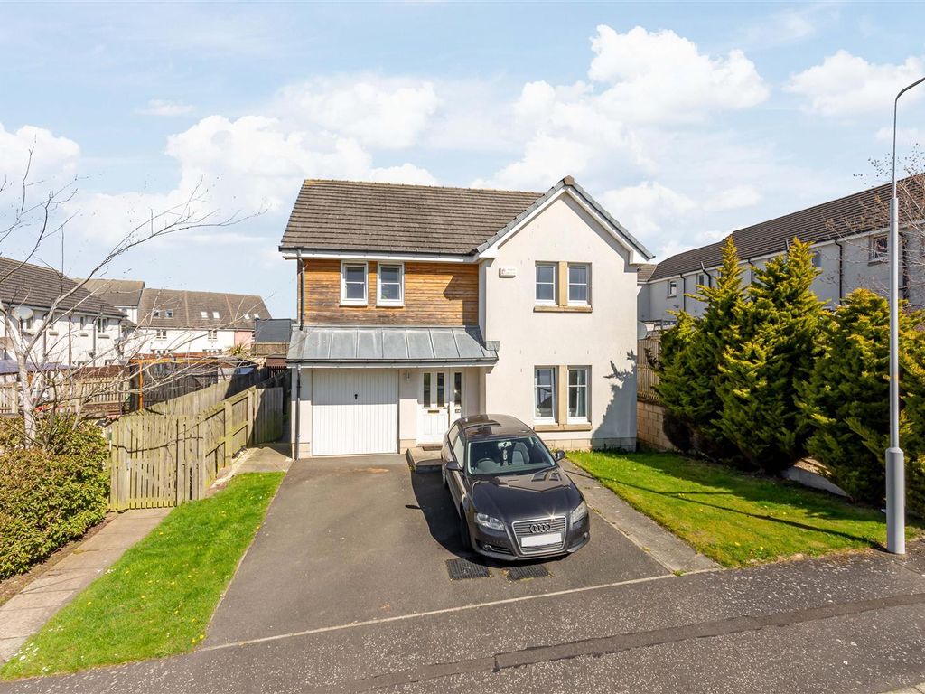 4 bed detached house for sale in 24 Merlin Drive, Dunfermline KY11 Zoopla