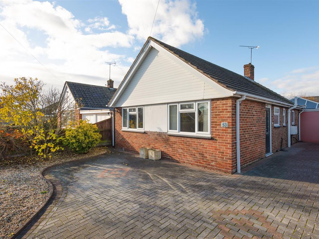 2 bed detached bungalow for sale in Southwood Road, Tankerton