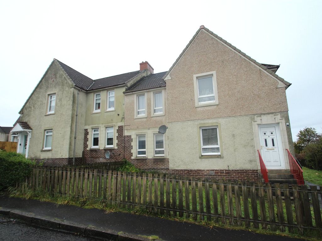 2 bed flat for sale in Bent Road, Chapelhall, Airdrie ML6, £45,000 Zoopla