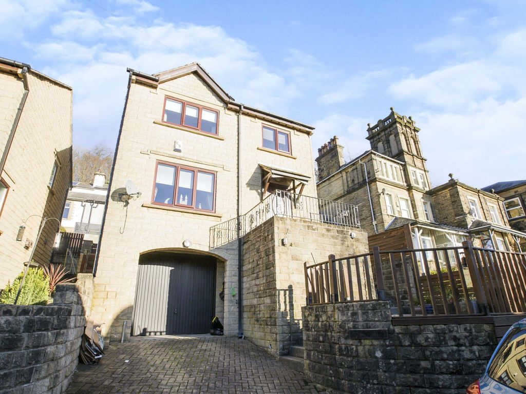 Green Lane, Burnley Road, Halifax, West Yorkshire HX2  