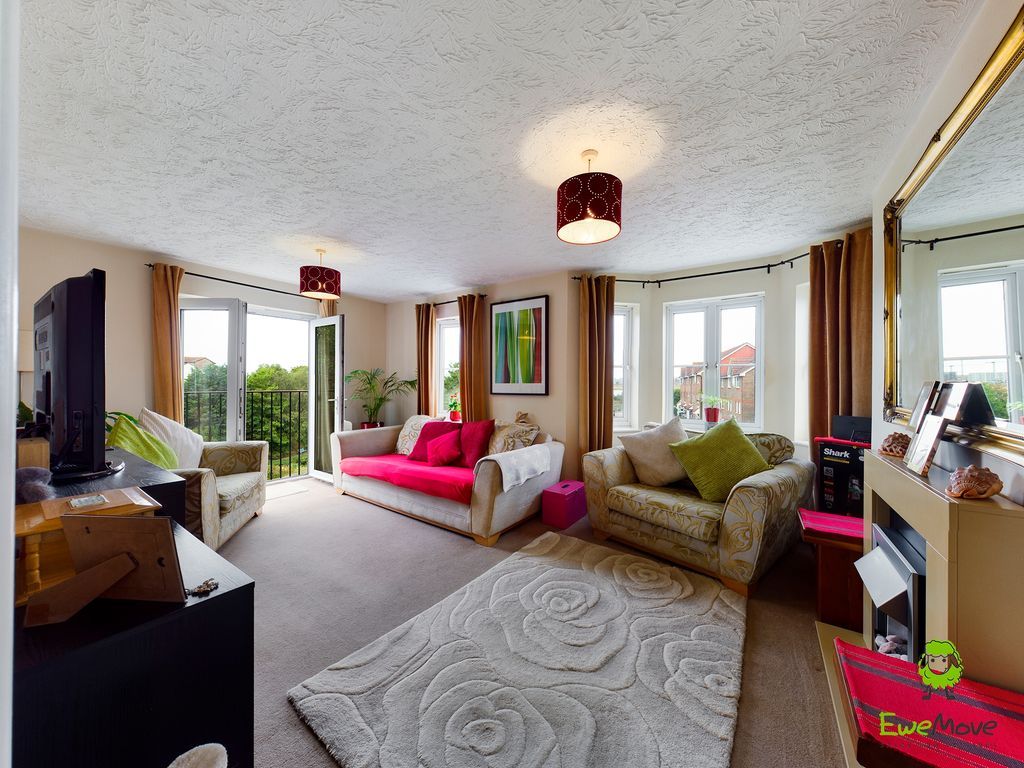 2 bed flat for sale in Redbourne Drive, London SE28 Zoopla
