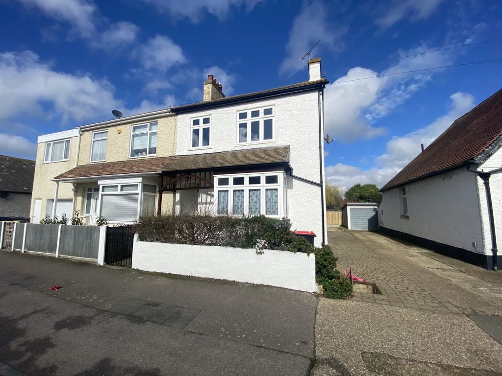 4 bed end terrace house to rent in Grand Drive, Herne Bay CT6 Zoopla