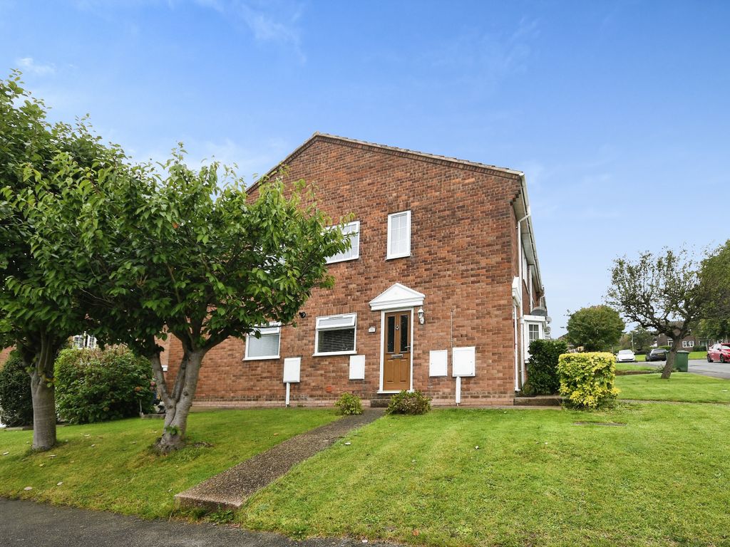 2 bed for sale in Rannoch Drive, Mansfield NG19, £130,000