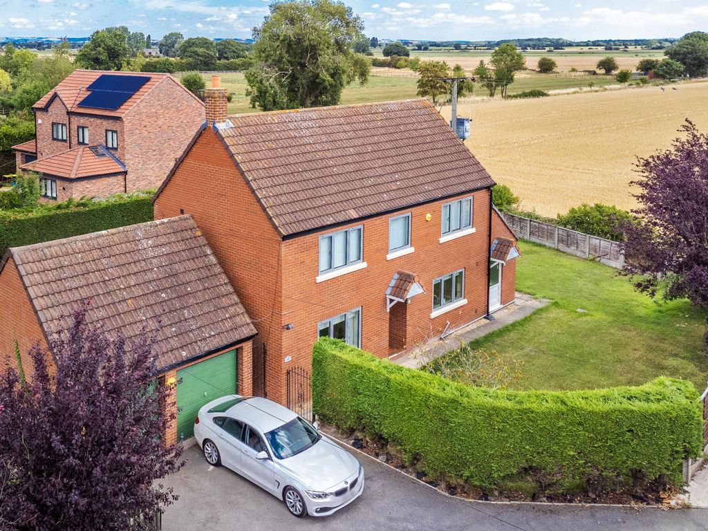 4 bed detached house for sale in Back Lane, North Duffield, Selby YO8