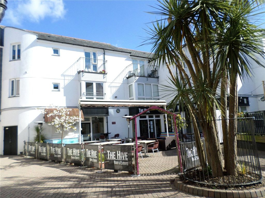 1 bed flat to rent in The Piazza, Bodmin, Cornwall PL31, £595 pcm Zoopla