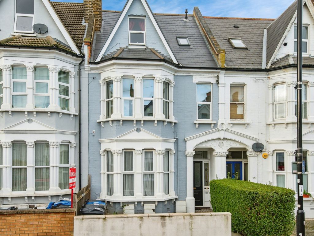 1 bed flat for sale in Holmesdale Road, London SE25, £270,000 Zoopla