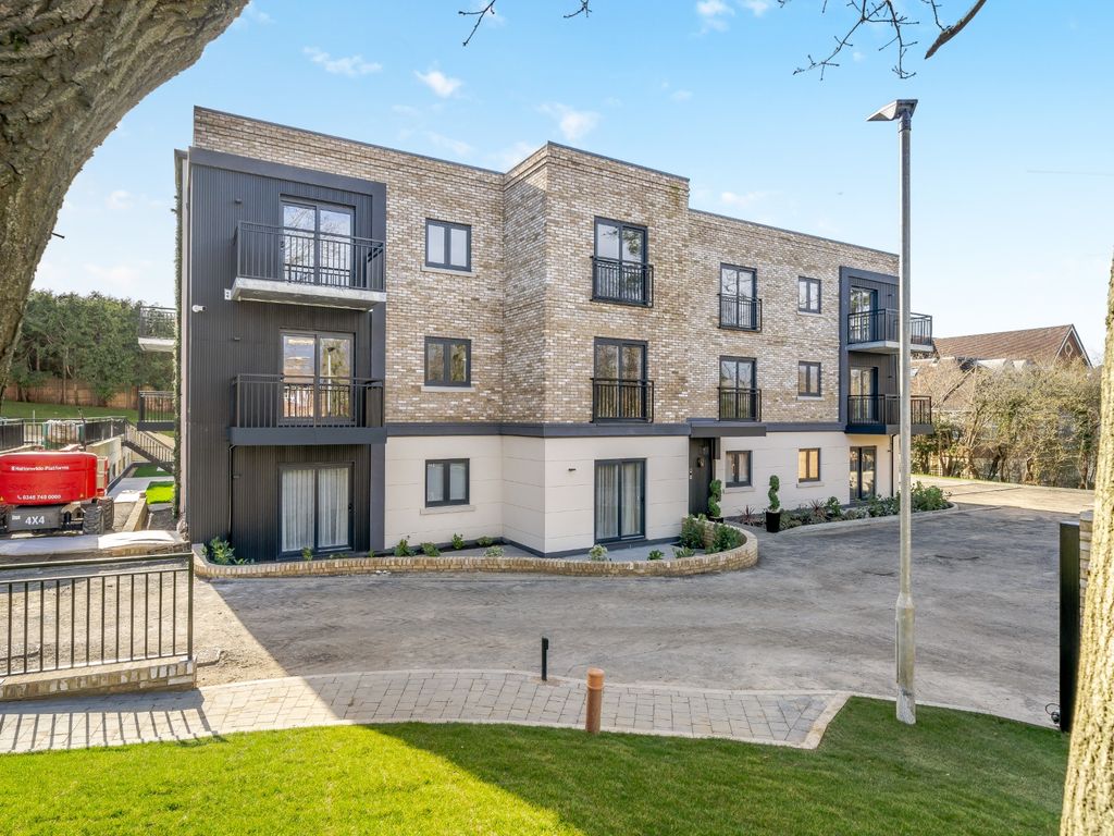 New home, 1 bed flat for sale in Eastbury Avenue, Northwood HA6, £