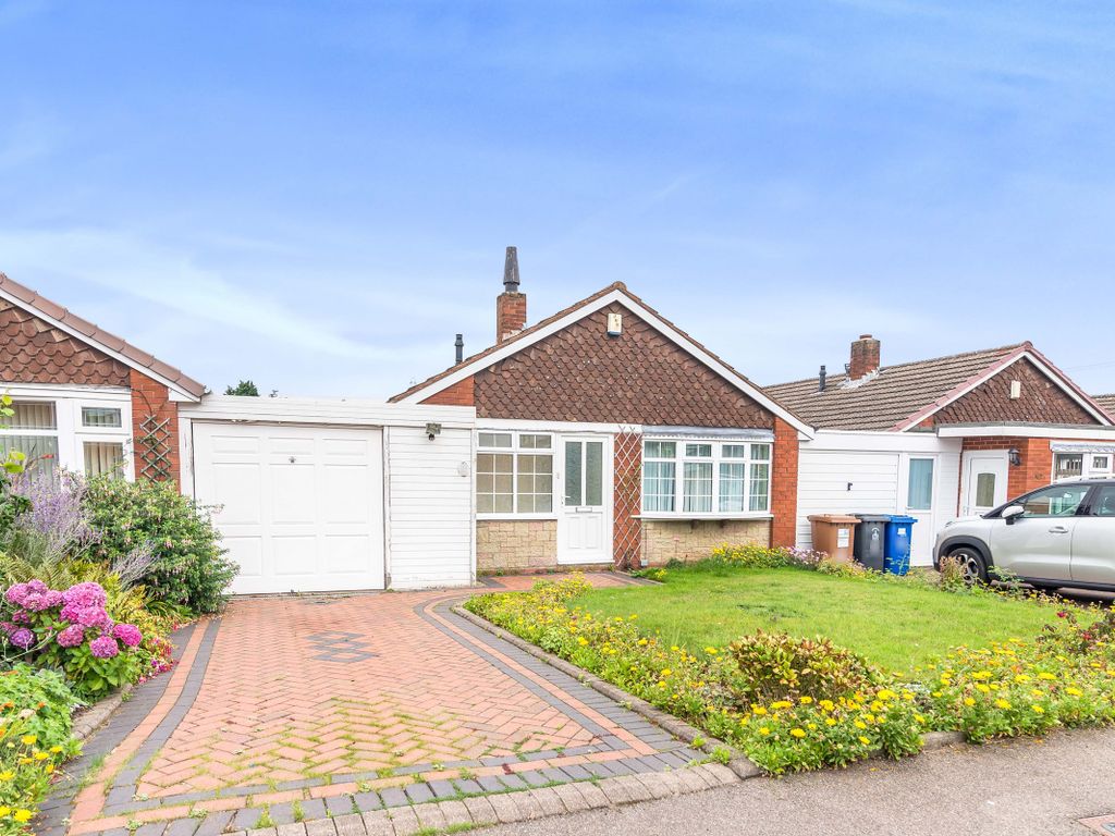 2 bed bungalow for sale in Glenmore Avenue, ., Burntwood, Staffordshire WS7 Zoopla