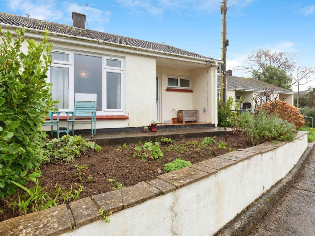 2 bed bungalow for sale in Bonython Close, Mylor Bridge, Falmouth