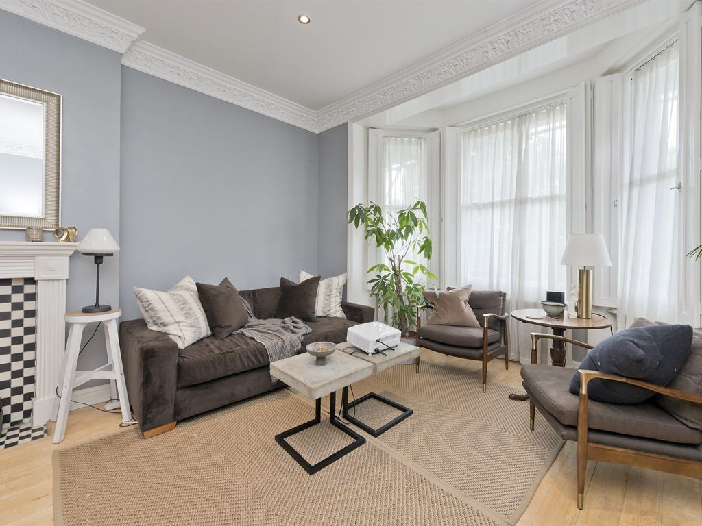 2 bed flat for sale in Colville Terrace, London W11, £945,000 Zoopla