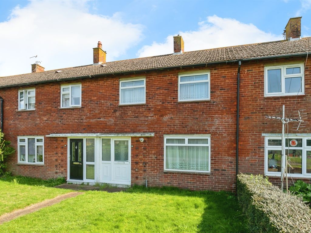 2 bed terraced house for sale in Langney Rise, Eastbourne BN23, £