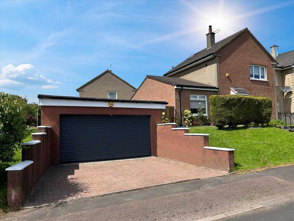3 bed end terrace house for sale in Chalmers Drive, Murray, East Kilbride G75, £195,000 Zoopla