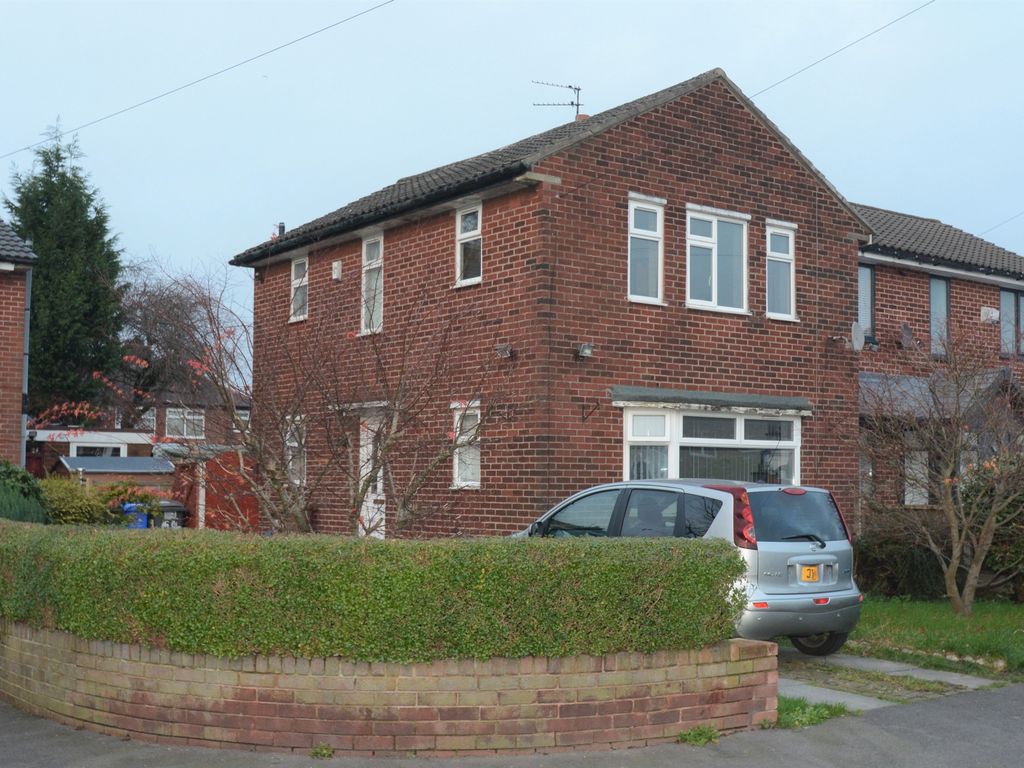 3 bed semidetached house for sale in Shrewsbury Road, Droylsden M43