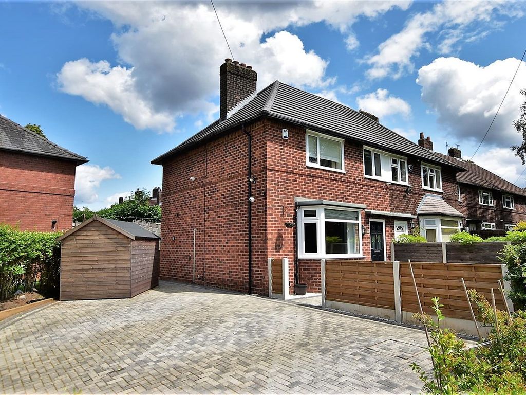 3 bed semidetached house for sale in Riverbank Walk, West Didsbury