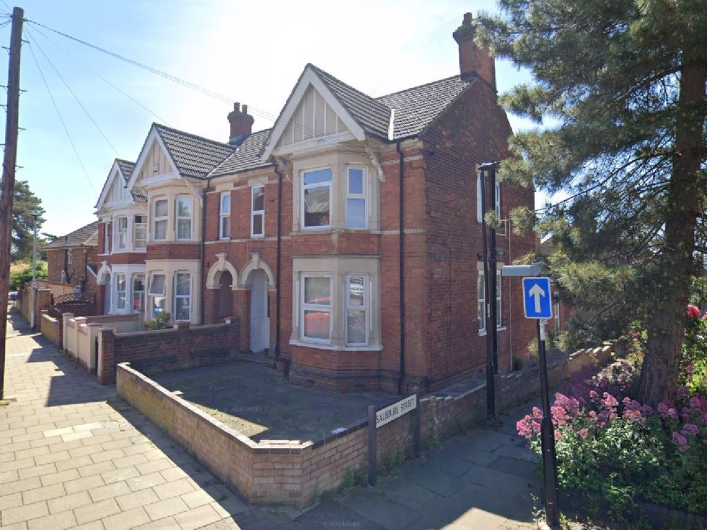 Park Road North, Bedford MK41  