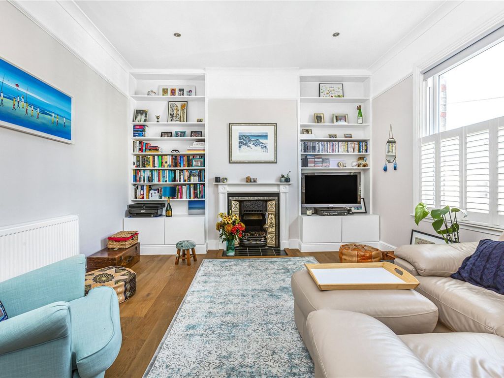 Rossiter Road, London SW12  