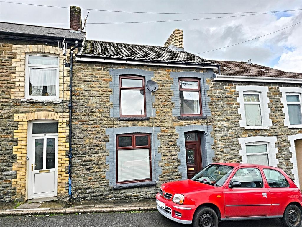 3 bed terraced house to rent in High Street, Ynysybwl, Pontypridd CF37