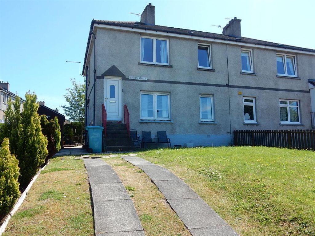 2 bed flat to rent in Nethan Street, Motherwell ML1, £695 pcm Zoopla