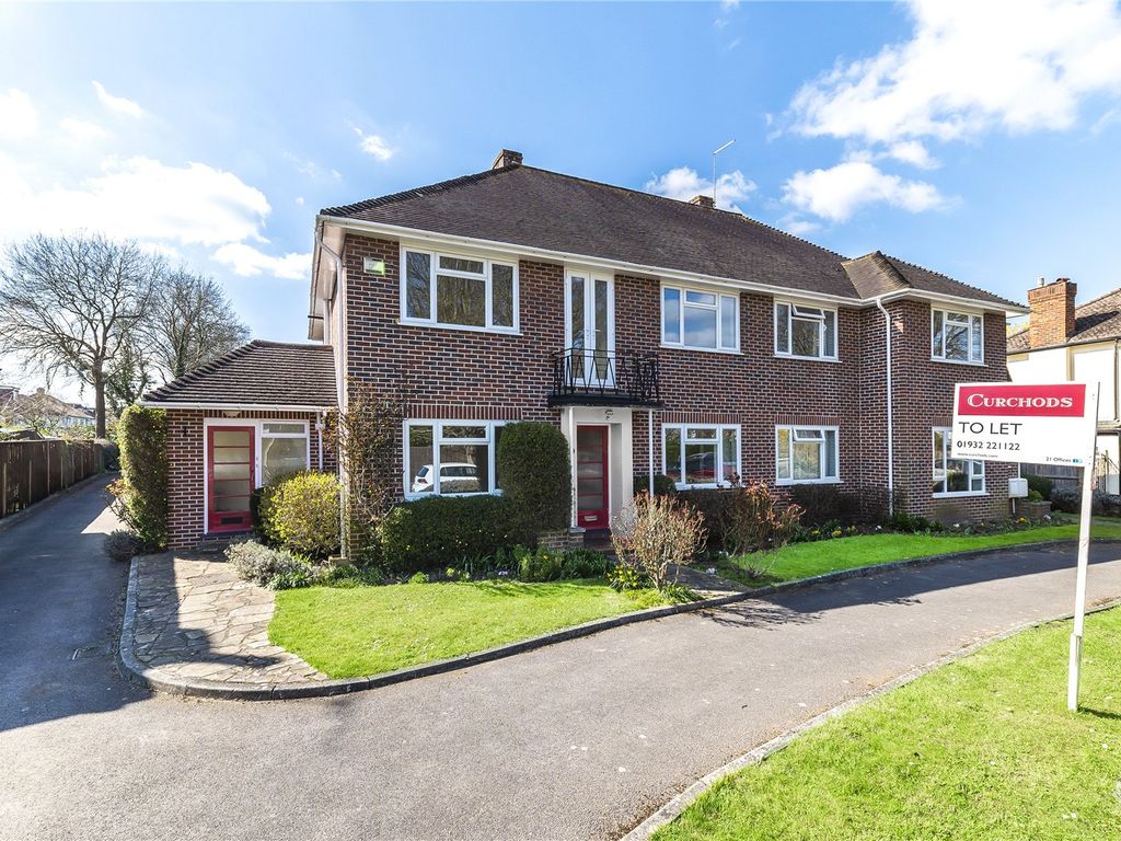 2 bed to rent in 39A Parkwood Avenue, Esher, Surrey KT10