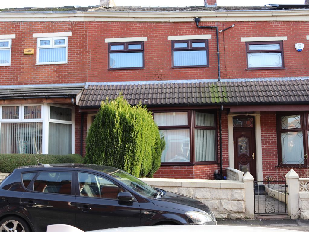 3 bed terraced house to rent in Leamington Road, Blackburn, Lancashire
